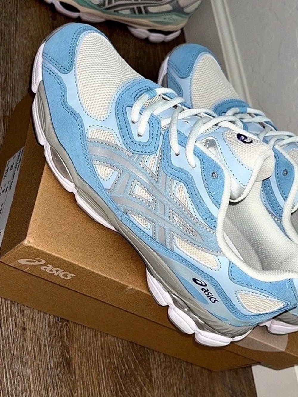 ASICS GEL-NYC White/Blue Coast Athletic Shoes